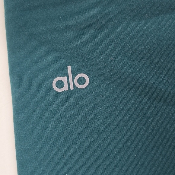 ALO Airbrush Winter Warm High-Waist Nocturne Legging - Picture 11 of 13